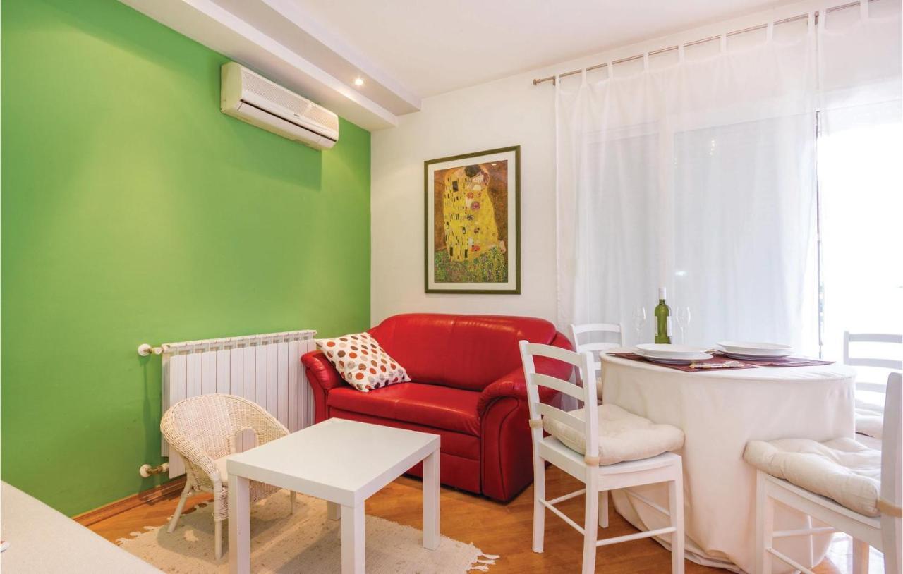 1 Bedroom Amazing Apartment In Rijeka Ngoại thất bức ảnh